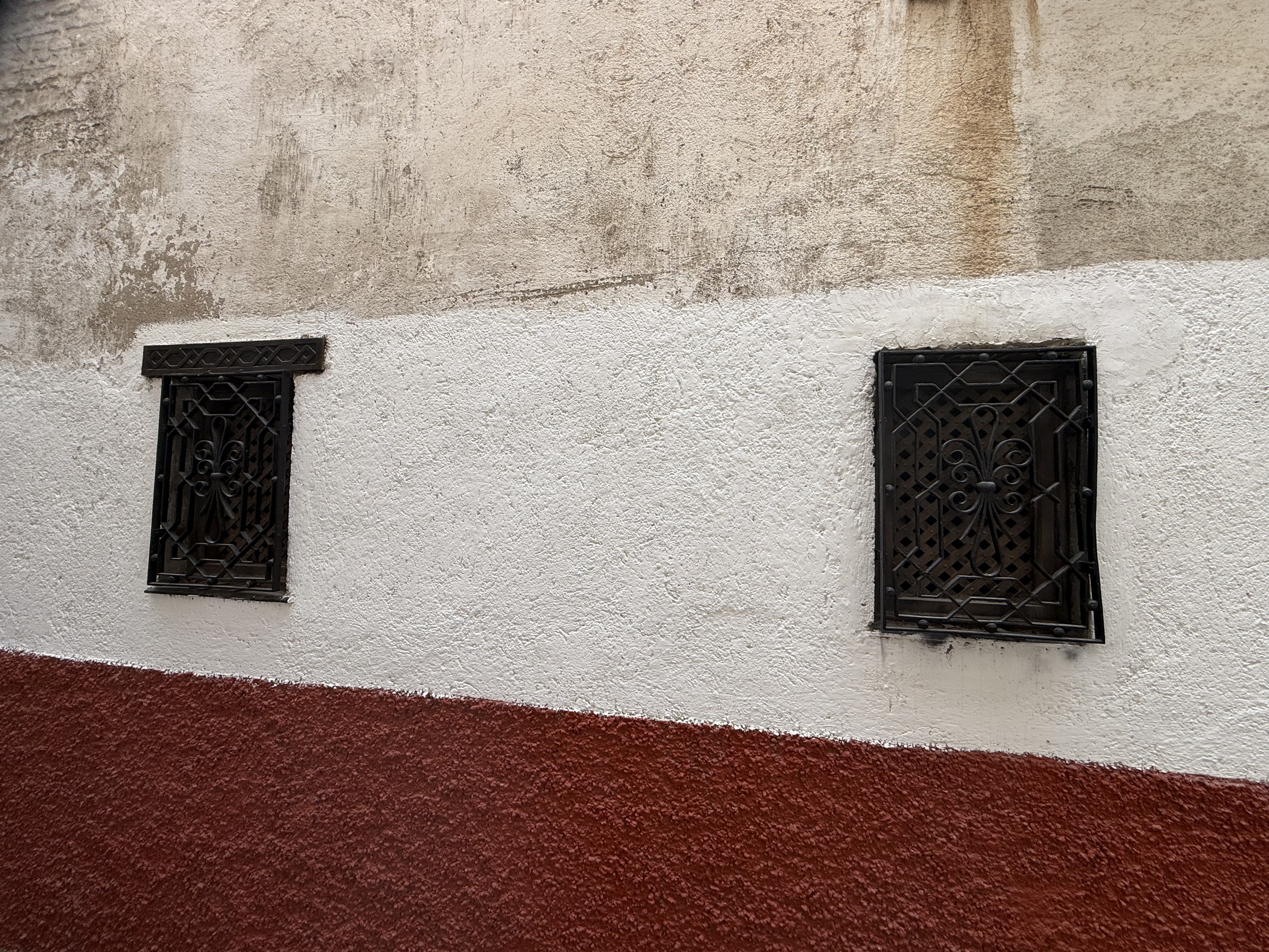Color Contrast on a Wall