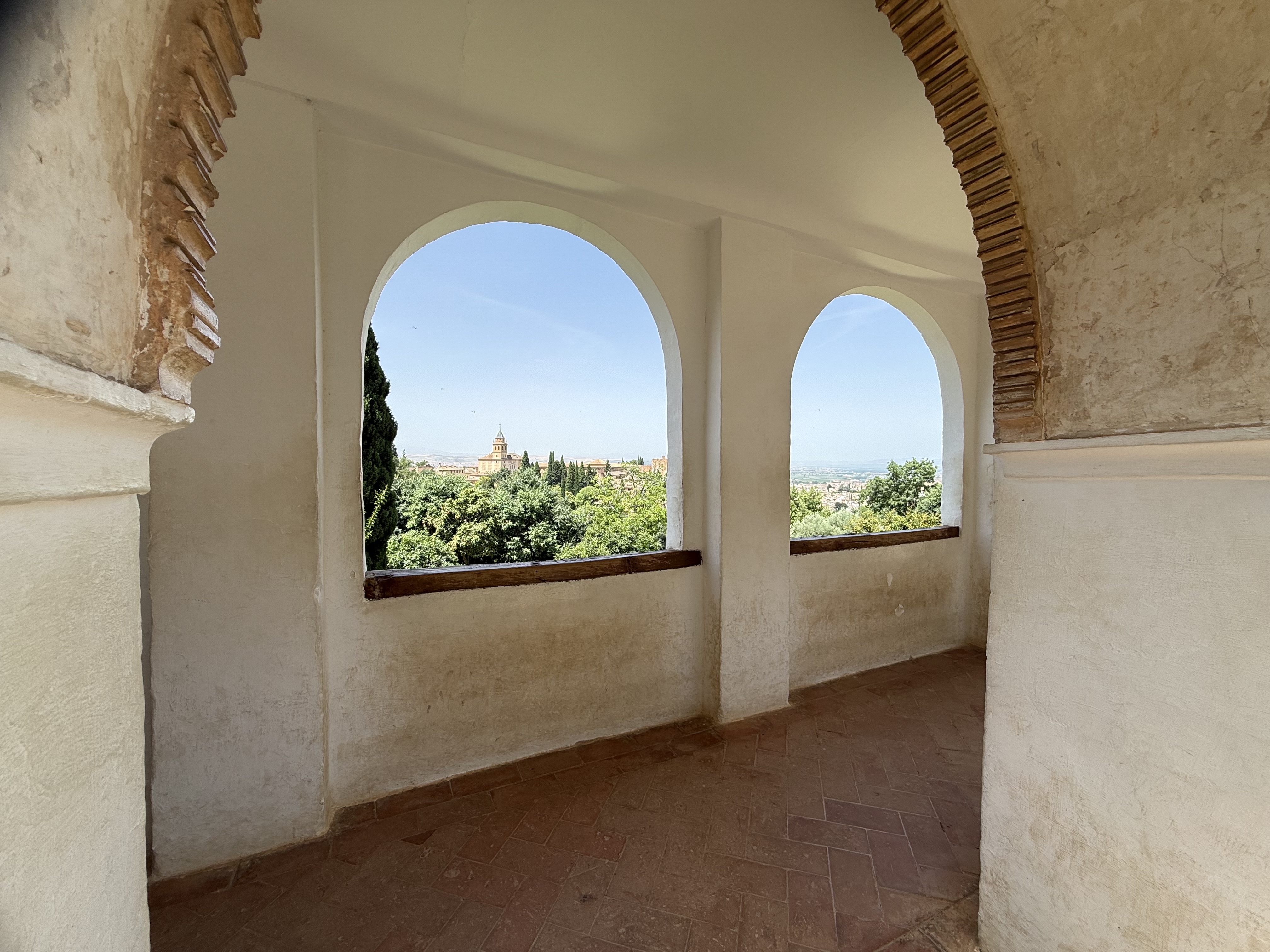 Granada through the Arches